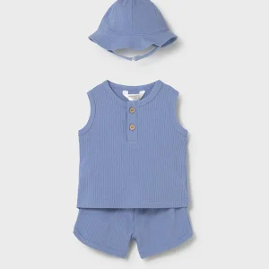 Completo pantalone corto e capp