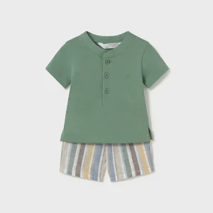 Completo pantalone corto e polo broccoli