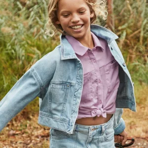 Giubbotto di jeans corto ragazza