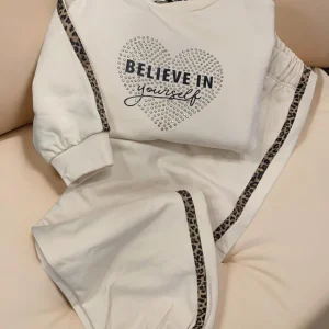 Tuta beige due pezzi bimba felpa e pantaloni con striscia laterale